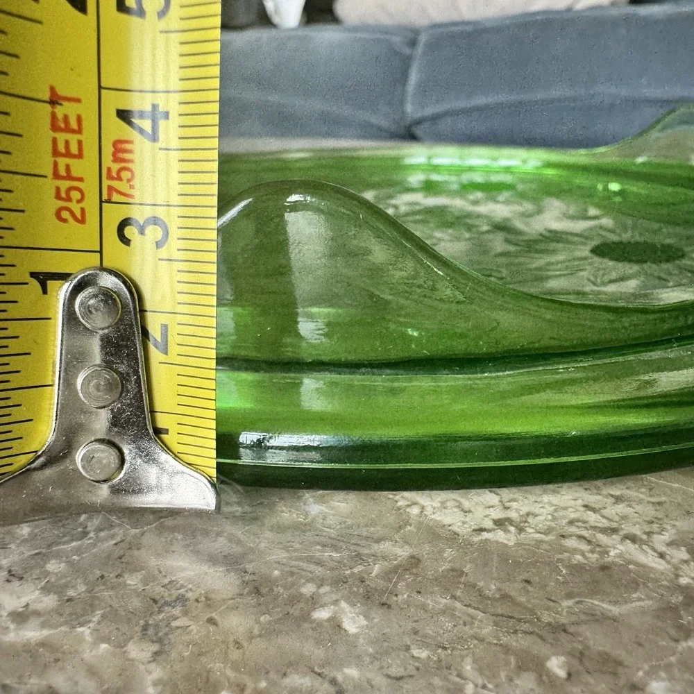 Jeanette Uranium Glass Sunflower Cake Plate Green Depression Stand Daisy Footed